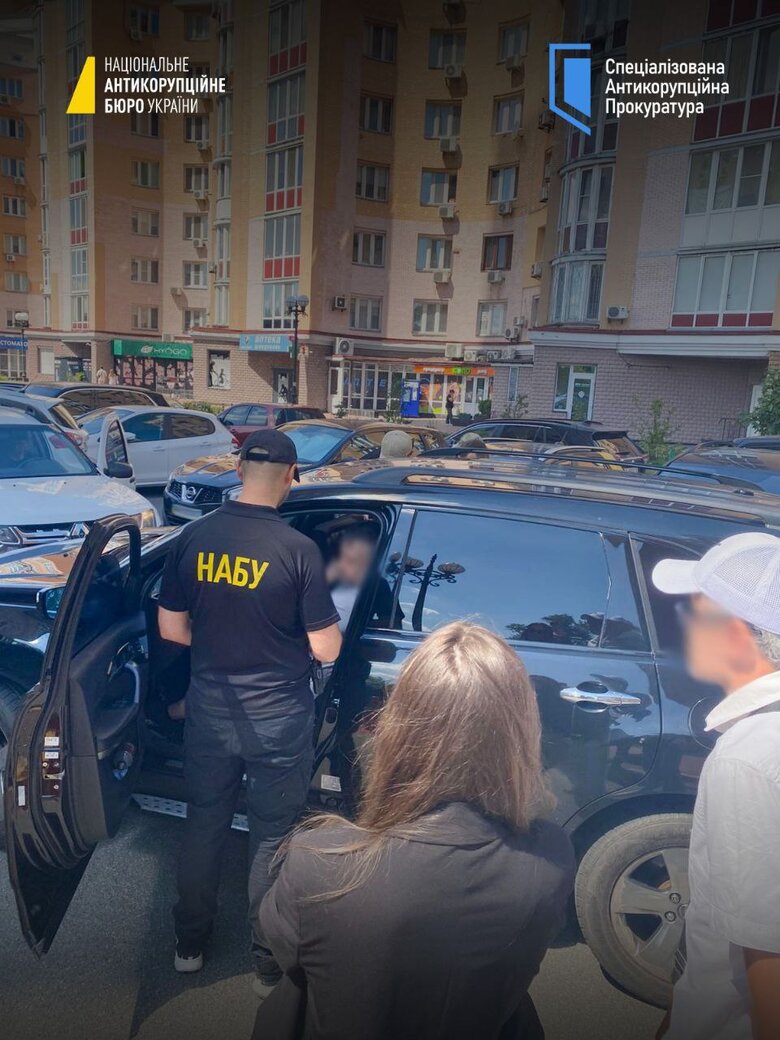 корупція при закупівлі РЕБ