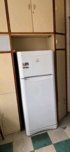 Холодильник Indesit в рабочем состоянии Николаев.