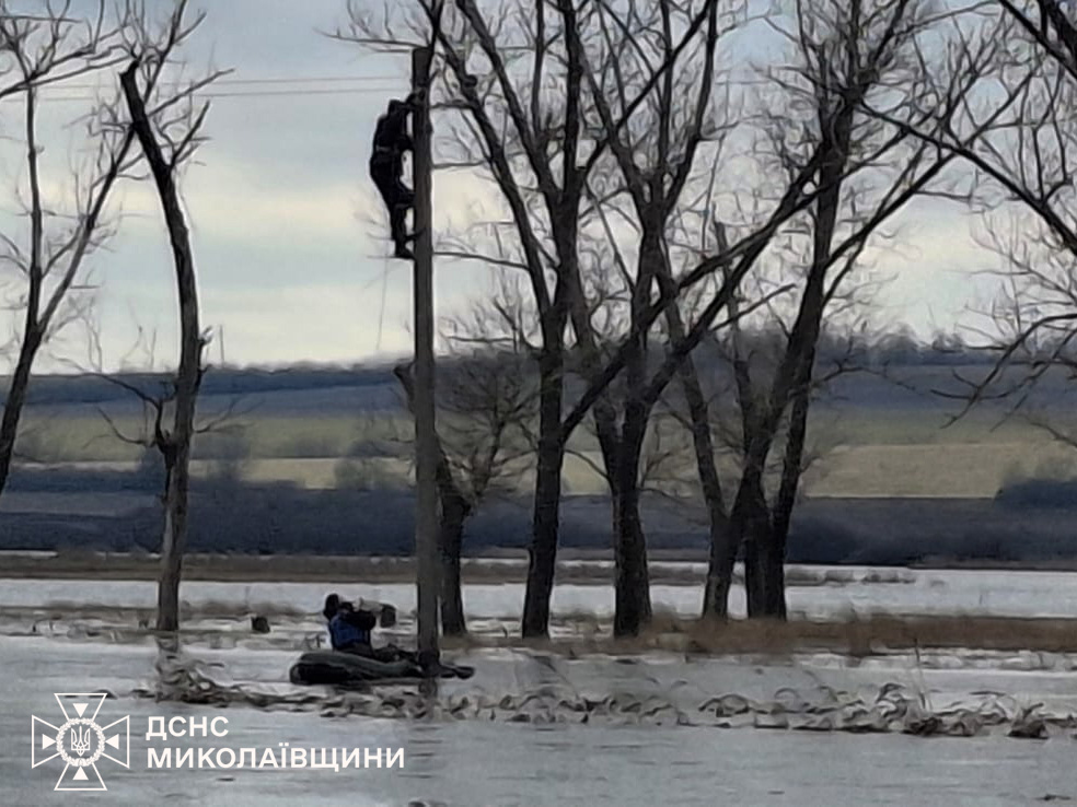 На зображенні може бути: текст
