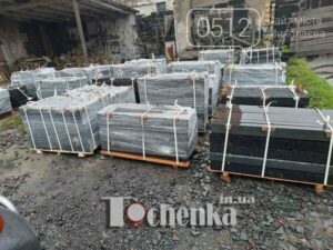 Гранитные вазы Оптом от производителя Точенка